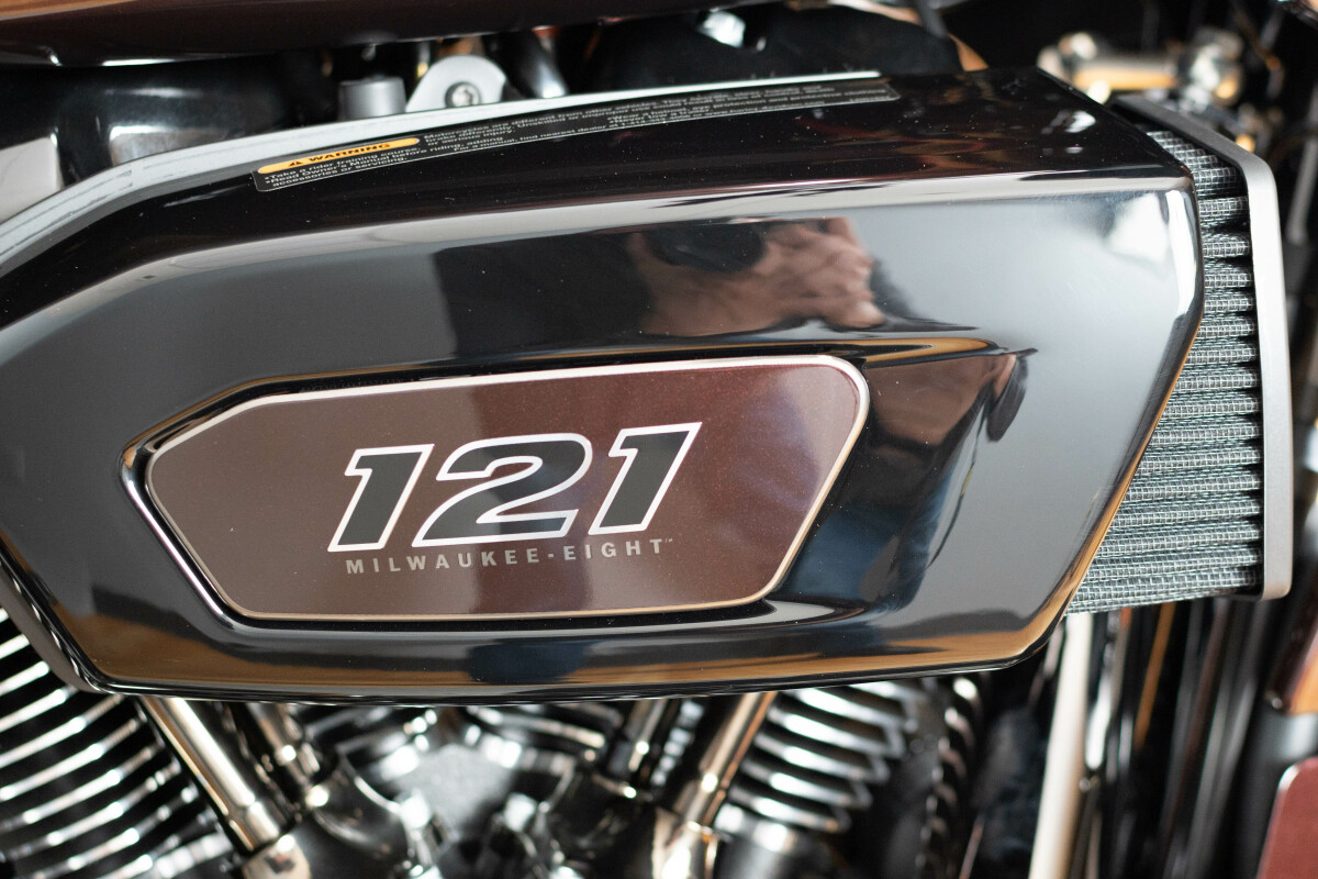2024 Harley-Davidson® CVO™ Road Glide® FLTRXSE, photo 28