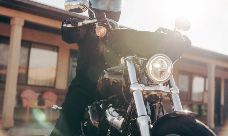 2024 Harley-Davidson Softail Standard headlamp with rider