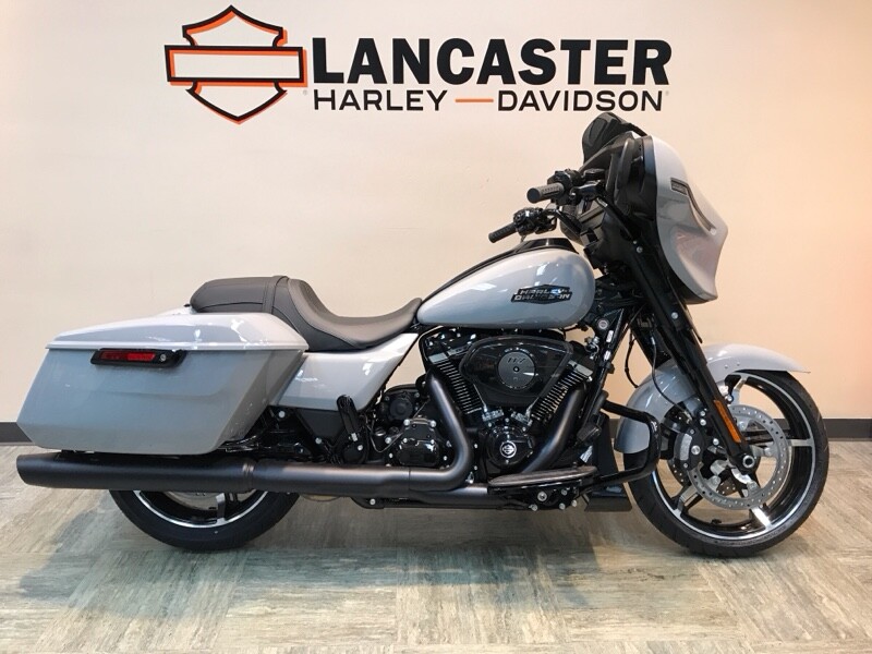 2024 HarleyDavidson® Street Glide® Billiard Gray Black Finish