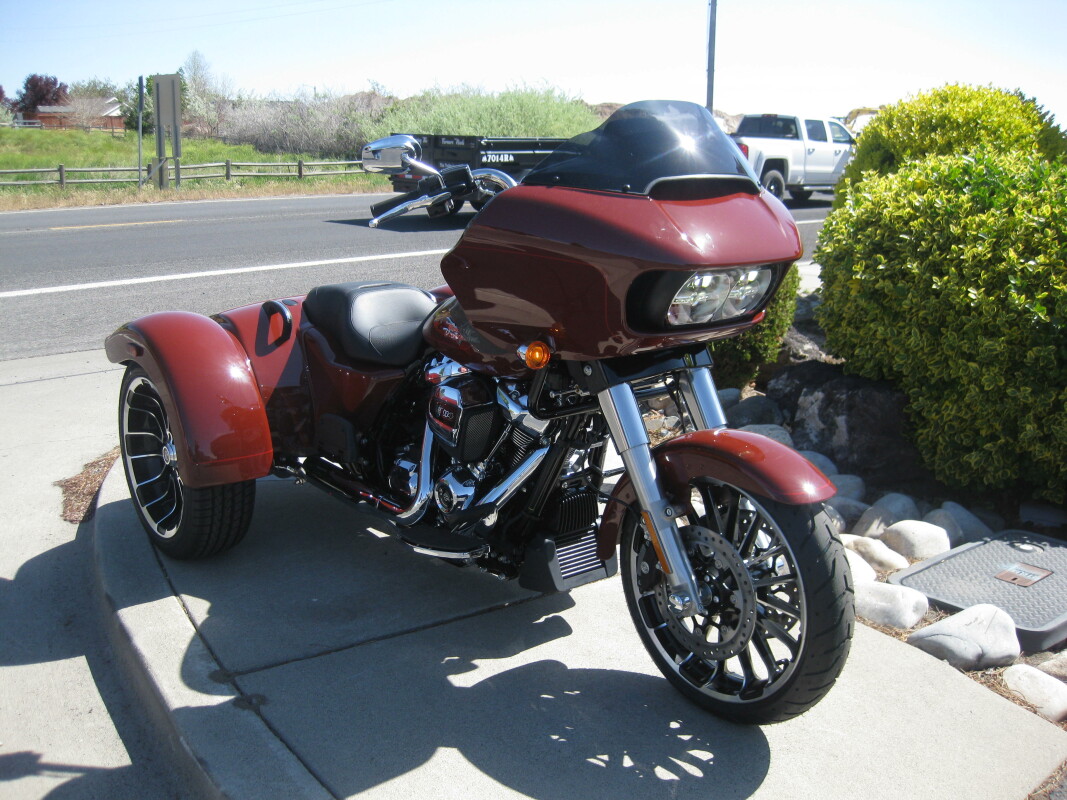 2024 Harley-Davidson Road Glide 3 Red Rock - Photo 4