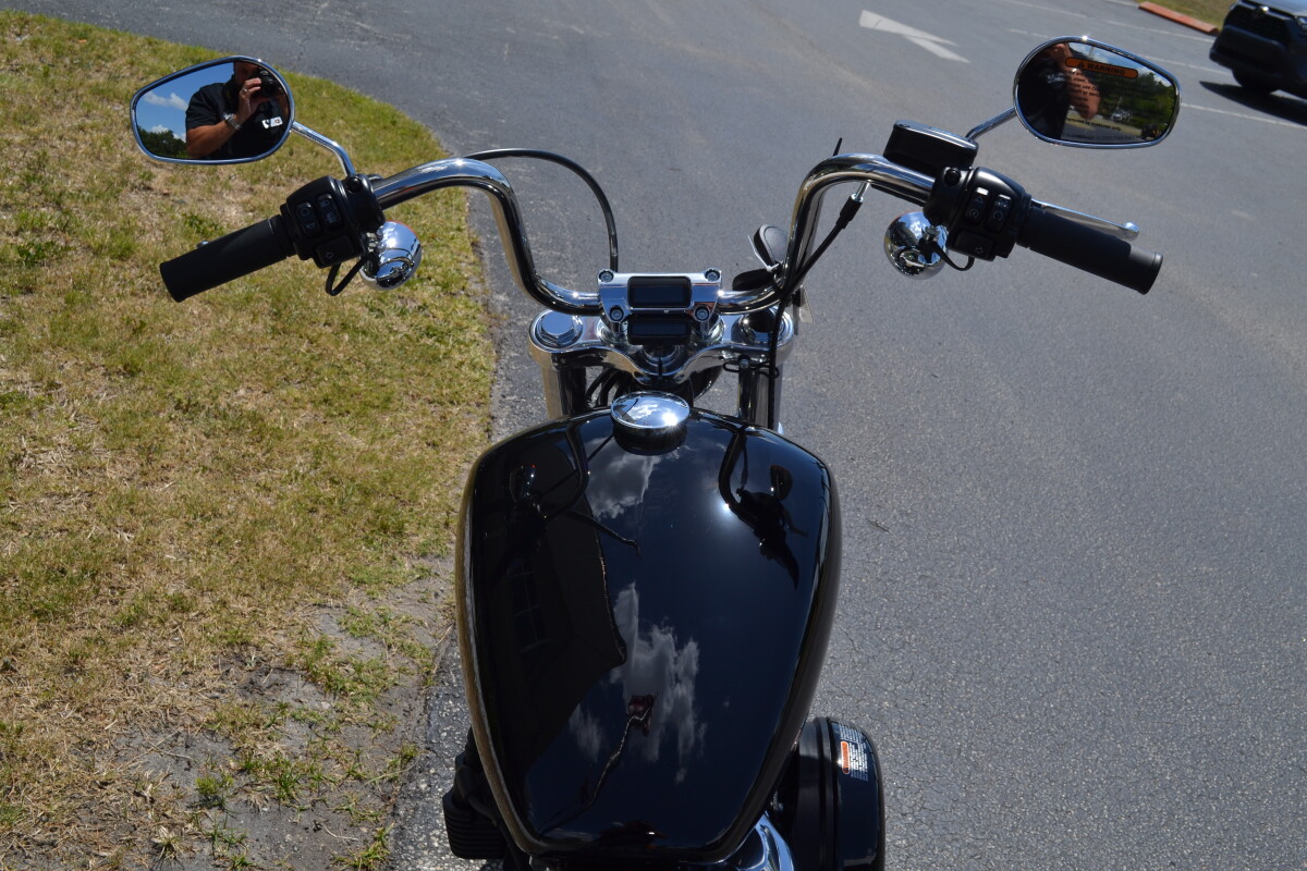 2024 Harley-Davidson Softail Standard - FXST - Photo 9