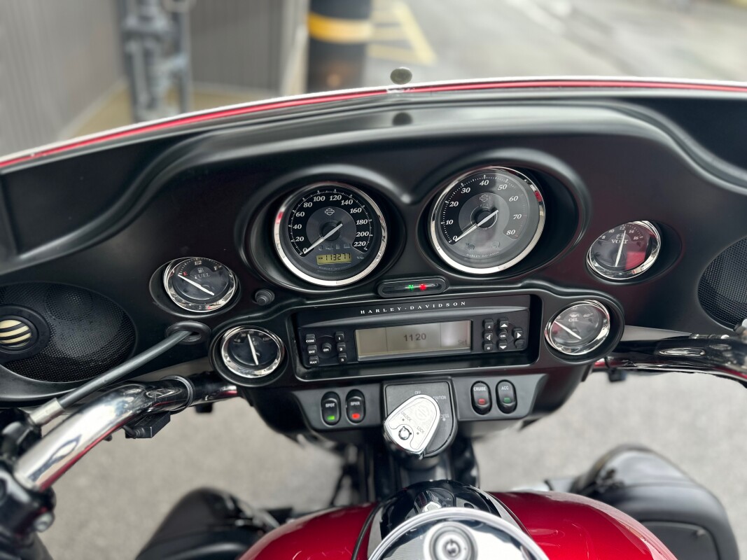 2012 Harley-Davidson Electra Glide Ultra Limited Two-Tone Ember Red Sunglo/M - Photo 7