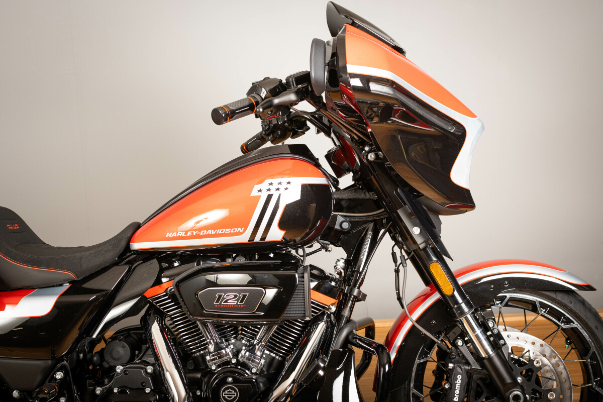 2024 Harley-Davidson CVO Street Glide FLHXSE - Photo 6