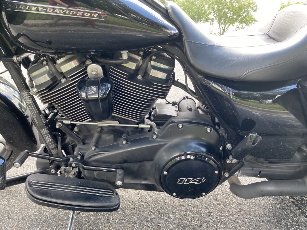 2019 Harley-Davidson Road Glide Special - Photo 9