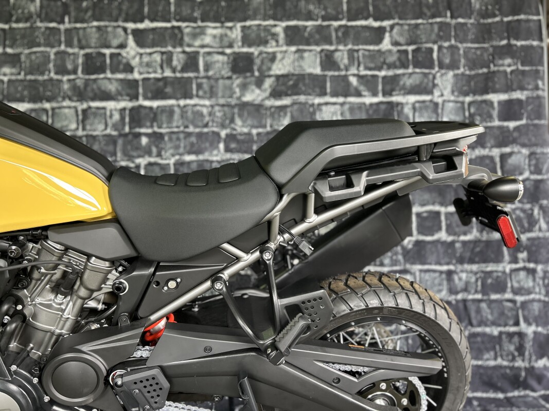 2023 Harley-Davidson Pan America 1250 Special Industrial Yellow/White Sand - Photo 7