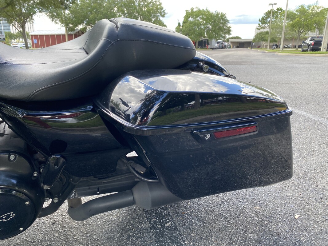 2019 Harley-Davidson Road Glide Special - Photo 4