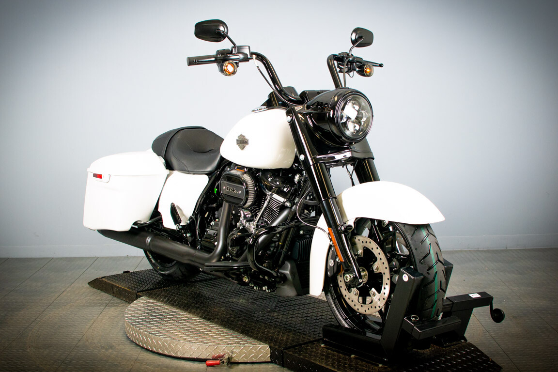 2024 Harley-Davidson Road King Special FLHRXS - Photo 2