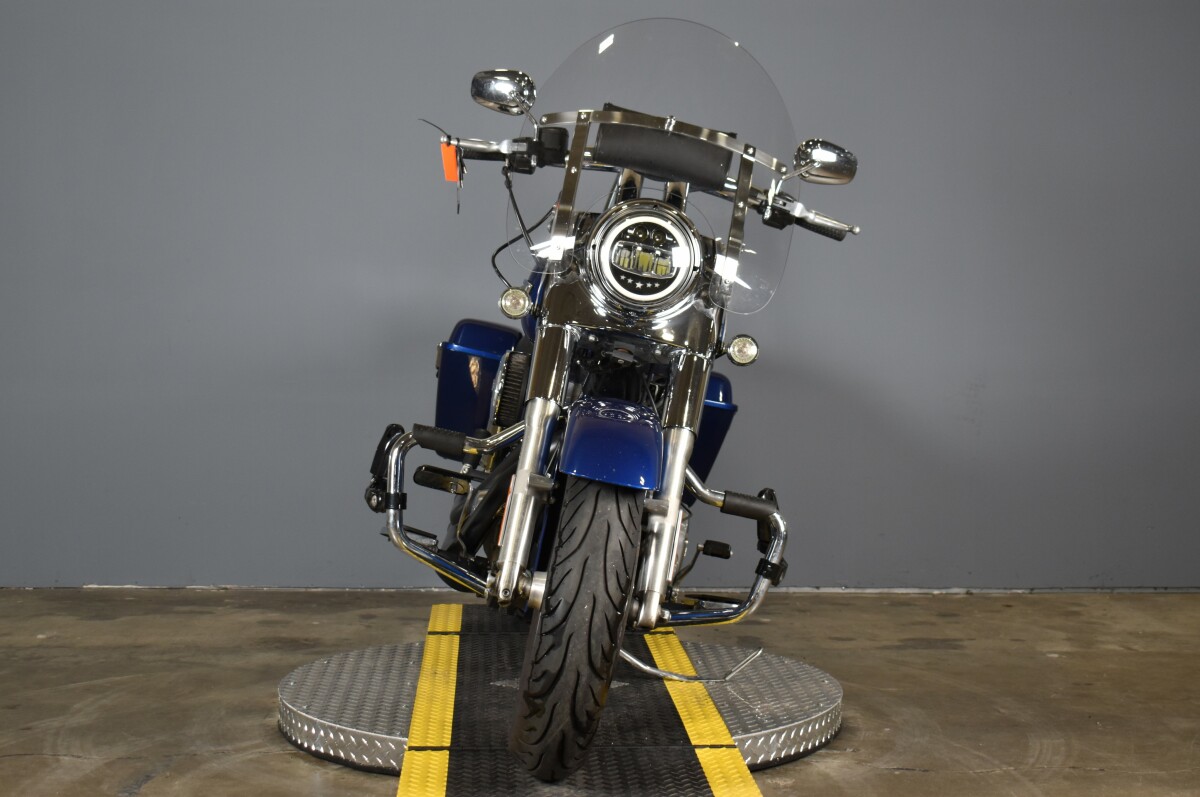 2015 Harley-Davidson Switchback FLD - Photo 3