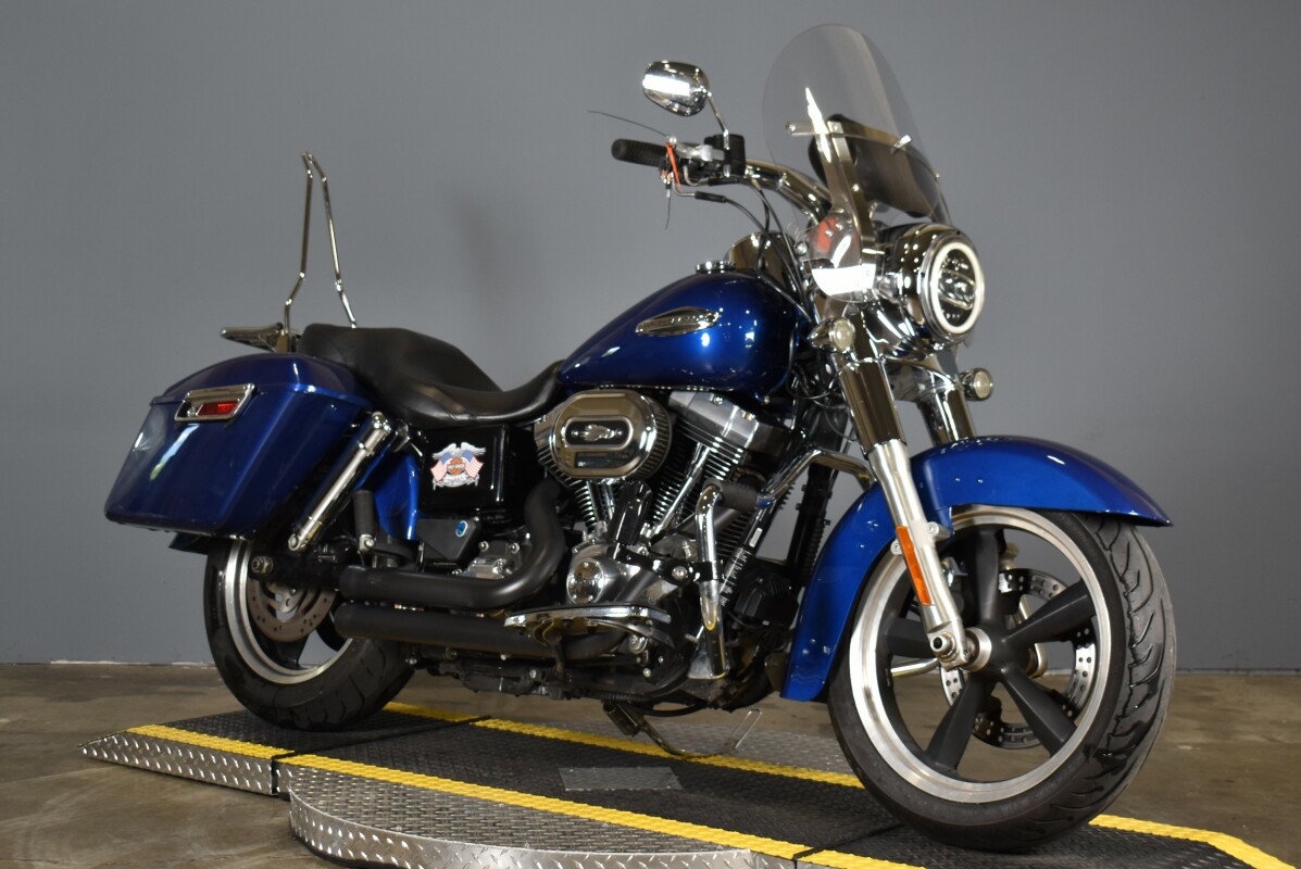 2015 Harley-Davidson Switchback FLD - Photo 2