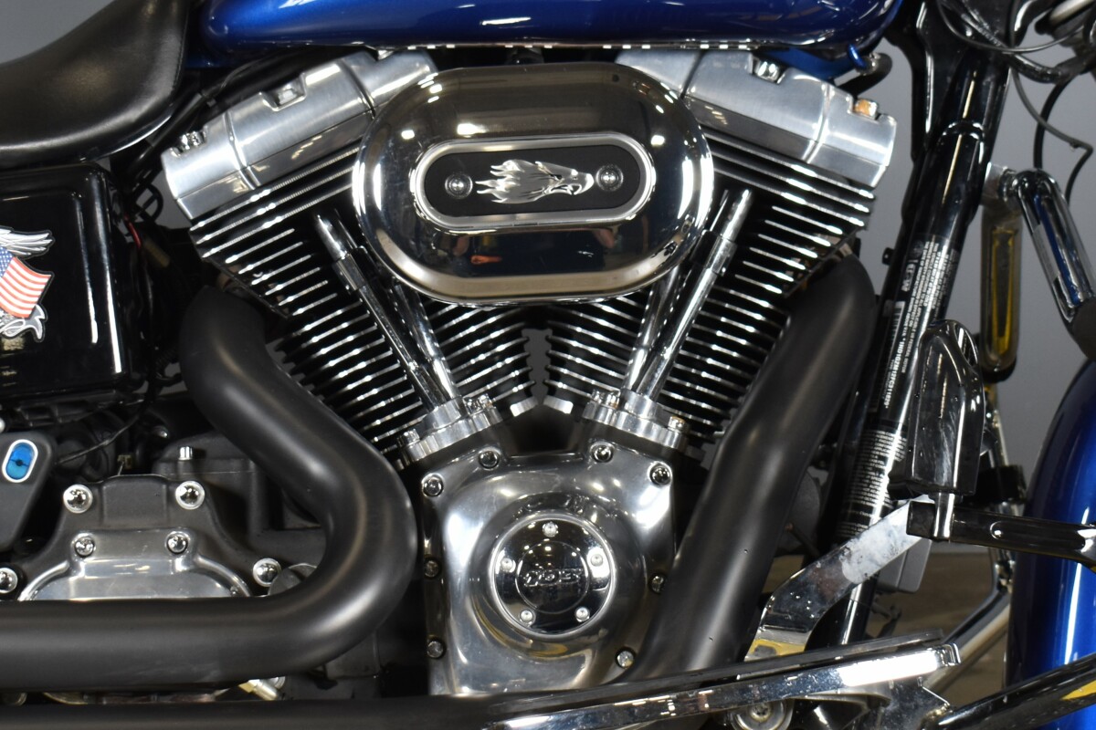 2015 Harley-Davidson Switchback FLD - Photo 10