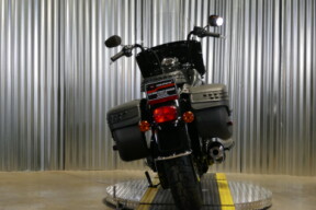 2024 Harley-Davidson® Heritage Classic Vivid Black - Black Finish thumb 2
