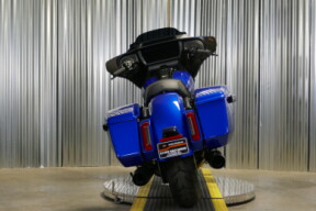 2024 Harley-Davidson® Street Glide® Blue Burst thumb 1