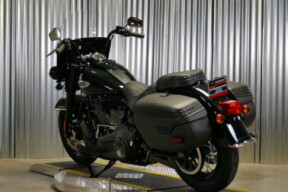 2024 Harley-Davidson® Heritage Classic Vivid Black - Black Finish thumb 1