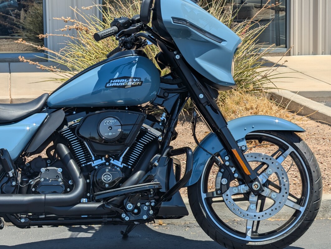 2024 Harley-Davidson Street Glide - Photo 10