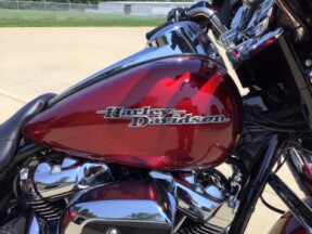 2017 FLHXS Street Glide® Special thumb 3