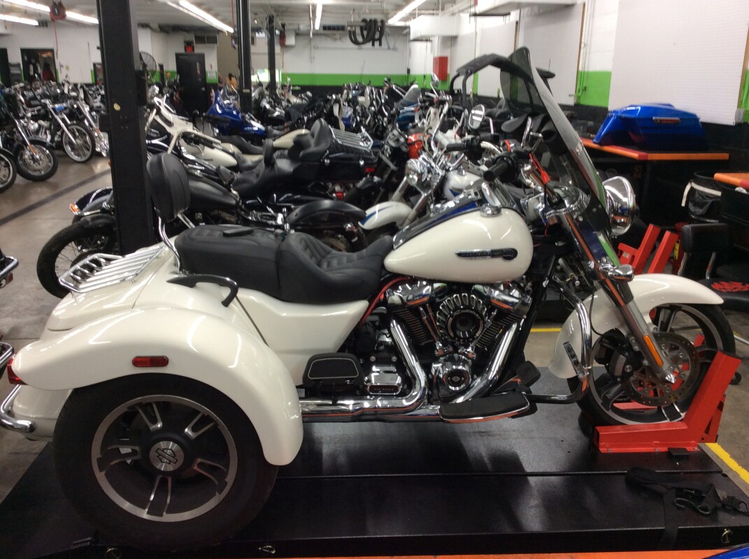 Freewheeler® Powder Keg HarleyDavidson