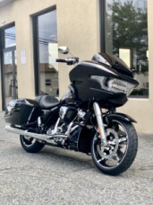 2026 Harley-Davidson® Road Glide® FLTRX thumb 2