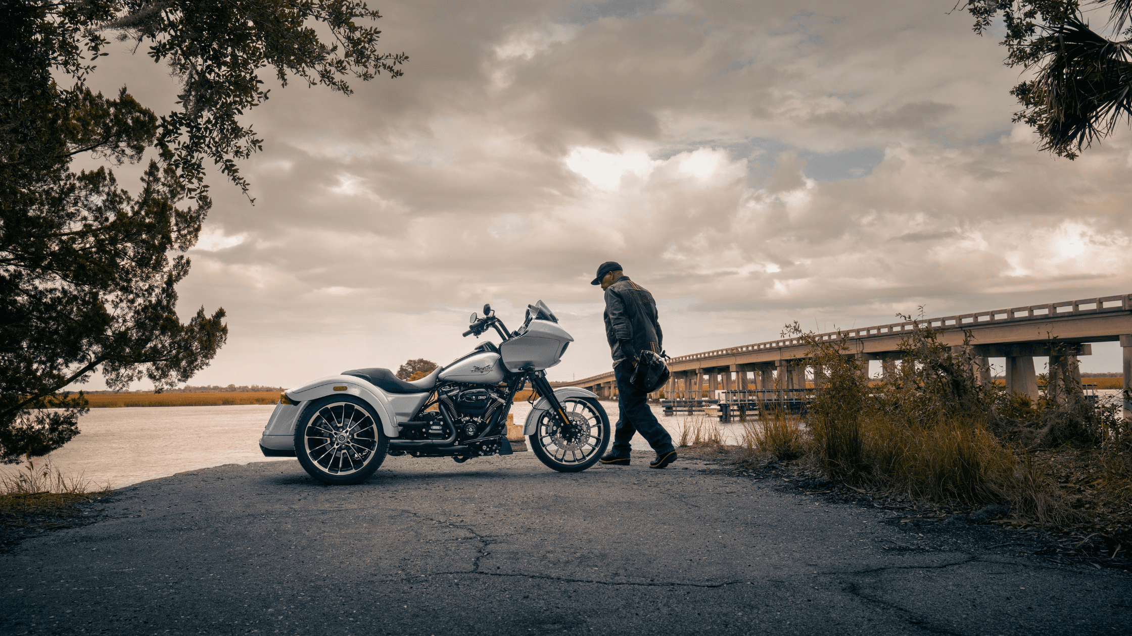 2024 Harley-Davidson® Road Glide® 3