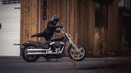 Why the 2024 Harley-Davidson® Softail® Standard is the Best Choice for Riders in Lakeland, FL