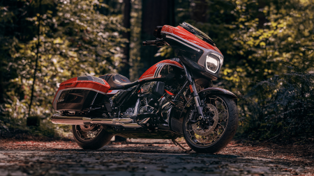 Top 5 Reasons to Ride the 2024 Harley-Davidson® CVO™ Street Glide® in Homosassa, FL