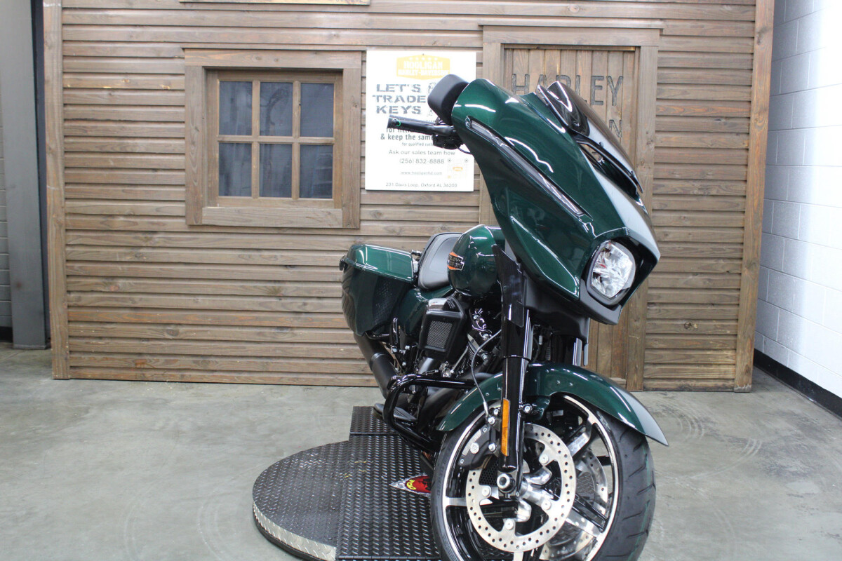2024 Harley-Davidson Street Glide SHARKSKIN BLUE - Photo 10