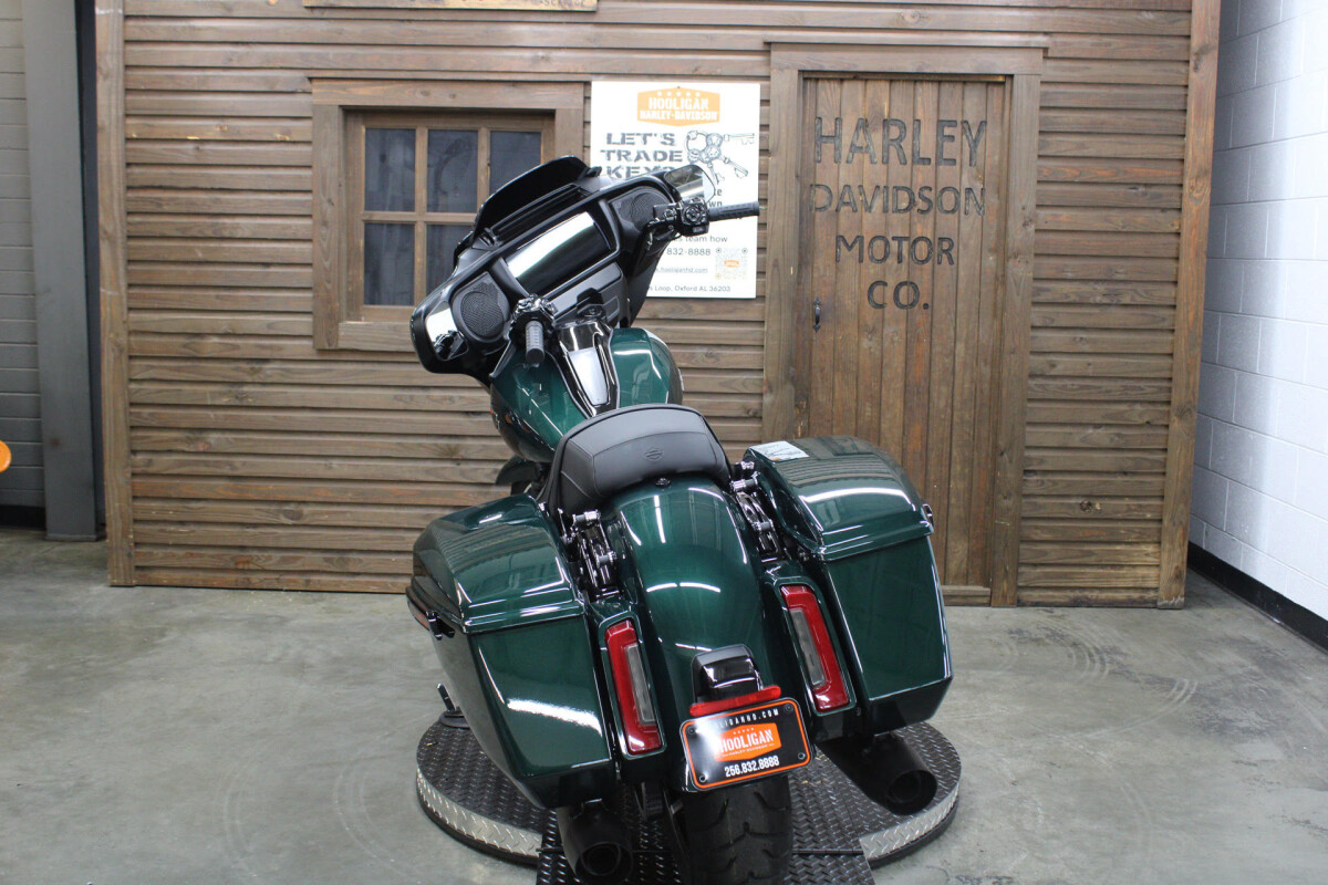 2024 Harley-Davidson Street Glide SHARKSKIN BLUE - Photo 3