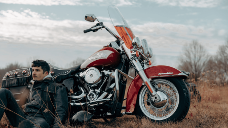 What Makes the 2024 Harley-Davidson® Hydra-Glide Revival a Hit in Pace, FL