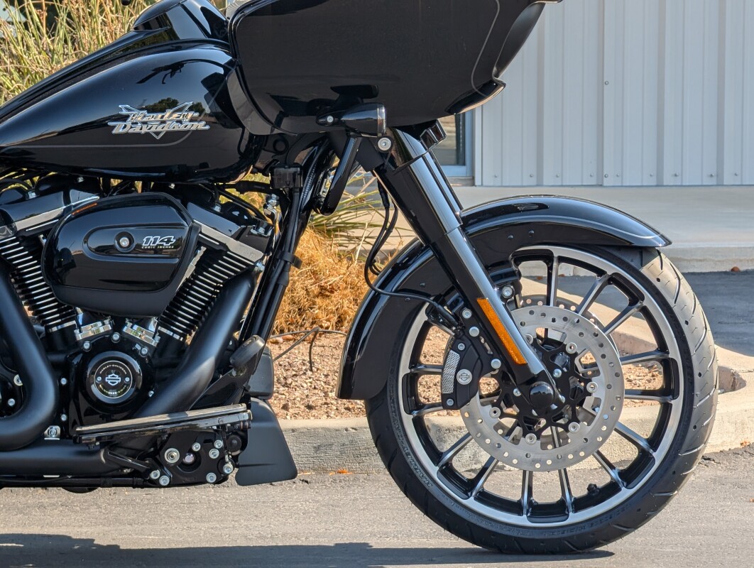 2024 Harley-Davidson Road Glide 3 - Photo 10