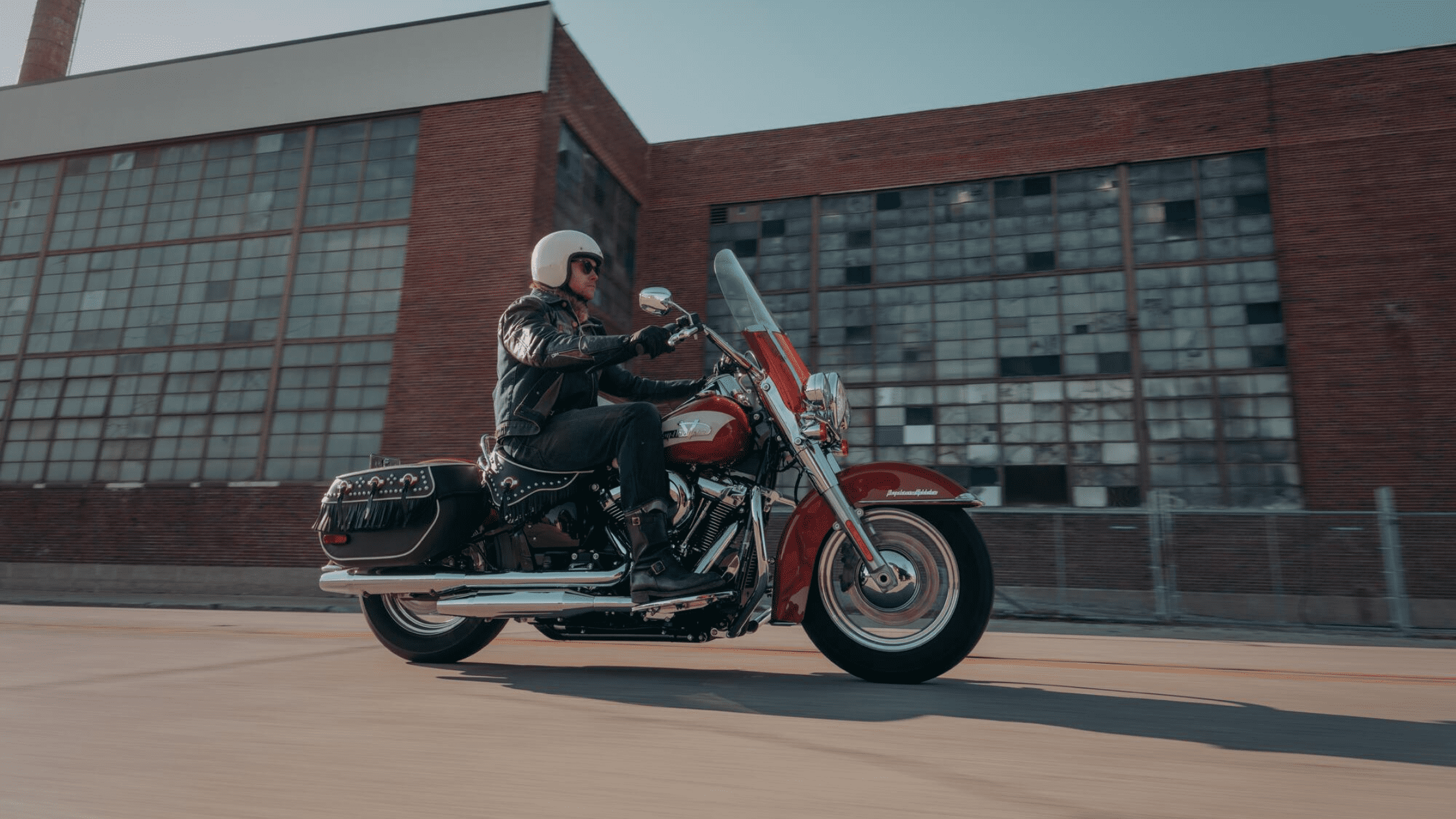The Iconic 2024 Harley-Davidson® Hydra-Glide Revival