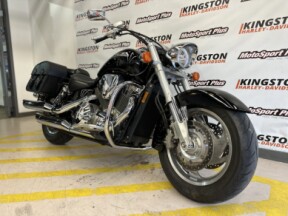 2002 Honda VTX1800 Black thumb 3