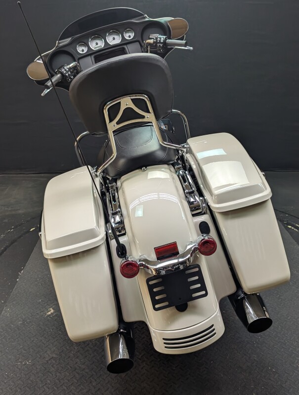 Harley-Davidson Street Glide 2022 FLHX WHITE - Photo 7