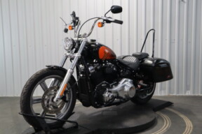 2023 Harley-Davidson® Softail® Standard FXST thumb 0
