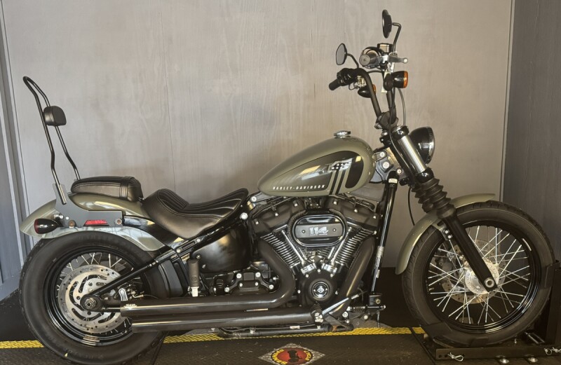2021 Harley-Davidson Street Bob 114  FXBBS  DEADWOOD GREEN