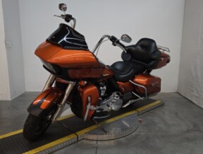 FLTRU 2019 Road Glide<sup>®</sup> Ultra thumb 2