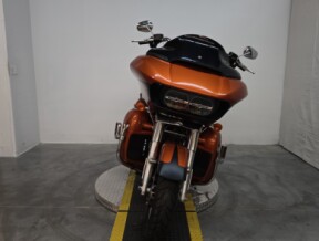 FLTRU 2019 Road Glide<sup>®</sup> Ultra thumb 3
