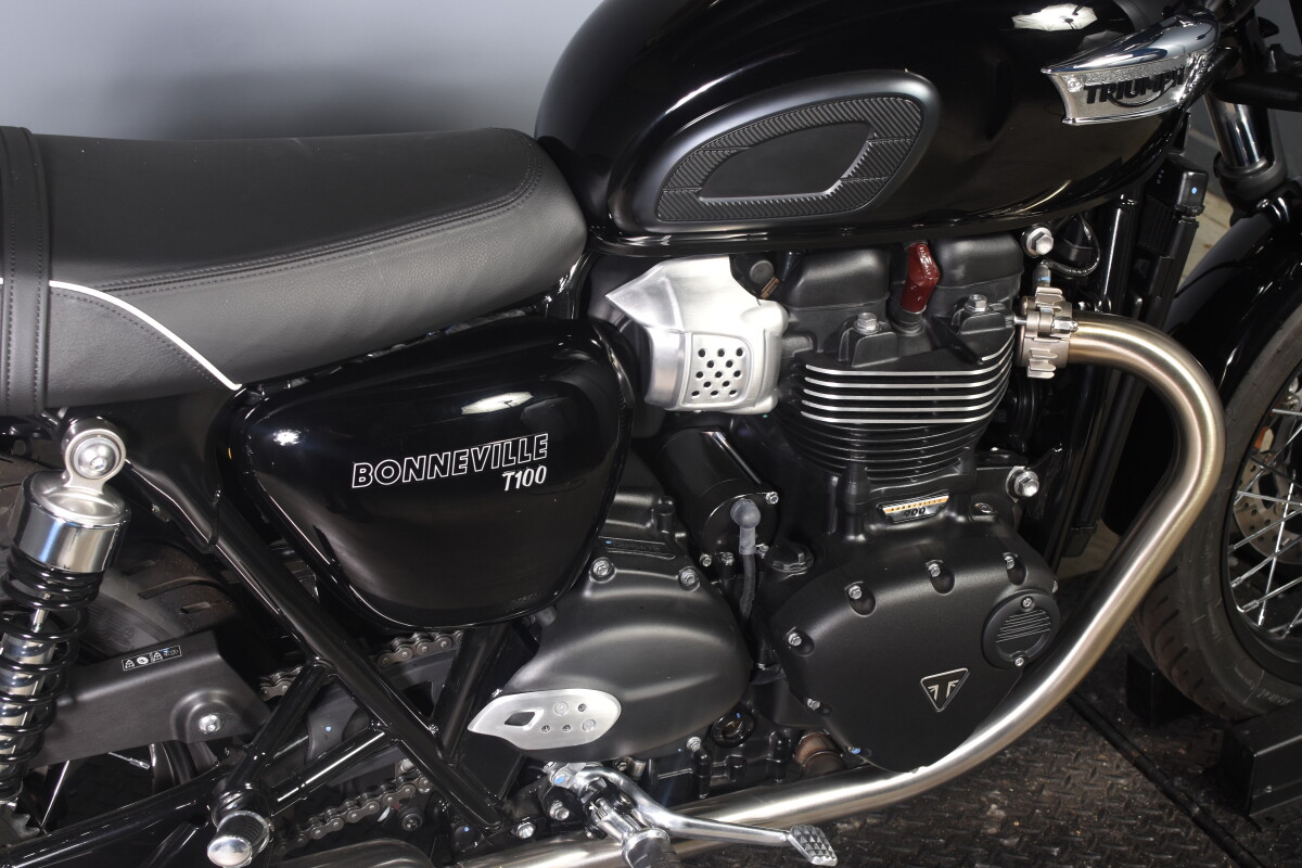 2024 Triumph Bonneville T100, photo 11