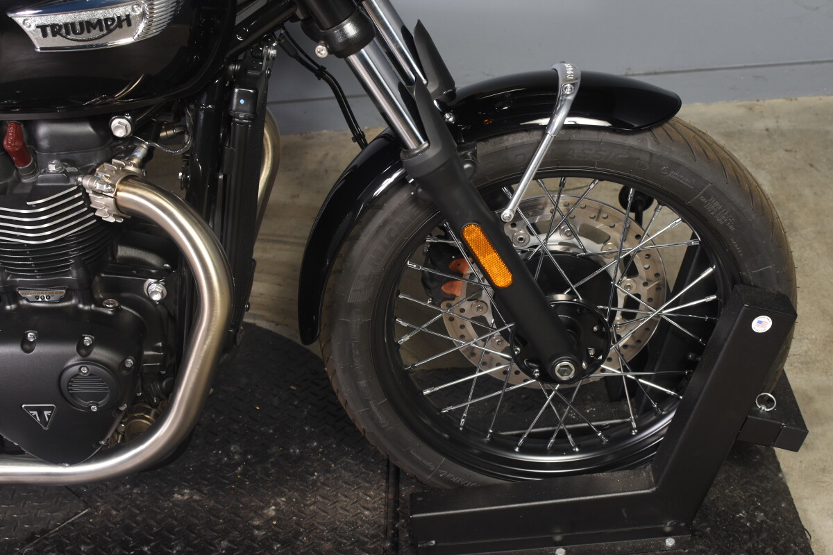 2024 Triumph Bonneville T100, photo 12