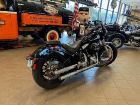 2017 Harley-Davidson Softail Slim FLS103 thumb 3