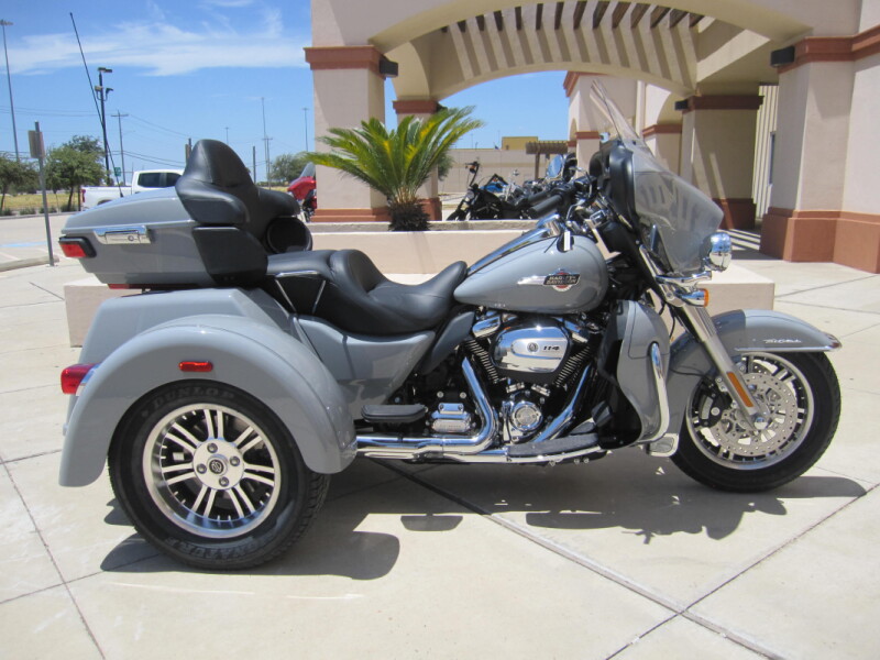 FLHTCUTG 2024 Tri Glide<sup>®</sup> Ultra