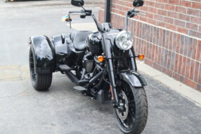 2024 Harley-Davidson® Freewheeler® FLRT thumb 0