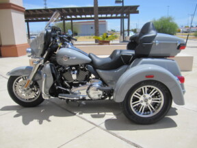 FLHTCUTG 2024 Tri Glide<sup>®</sup> Ultra thumb 0