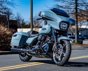 FLHX 2024 Street Glide® thumb 1