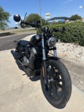 RH975 2024 Nightster™ thumb 1