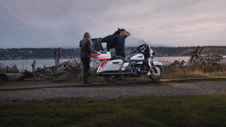 2024 Harley-Davidson® Ultra Limited® vs. competitor: Which is Better for Lakeland, FL Riders?