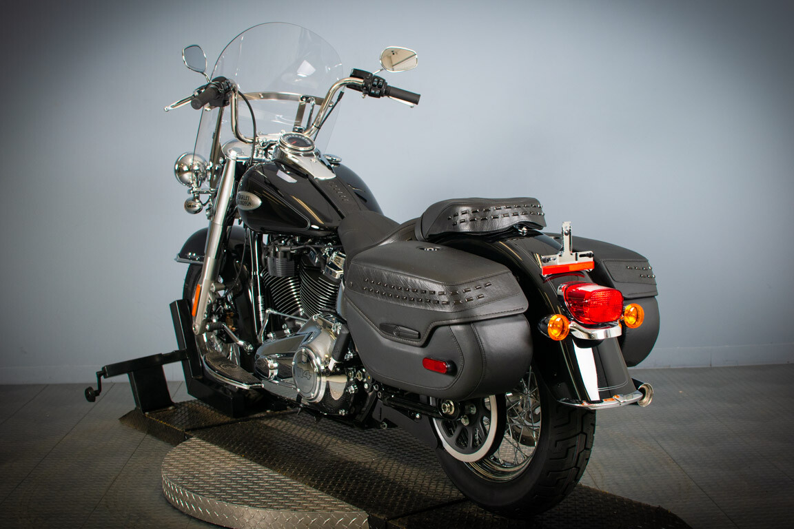 2024 Harley-Davidson Heritage Classic FLHCS - Photo 6