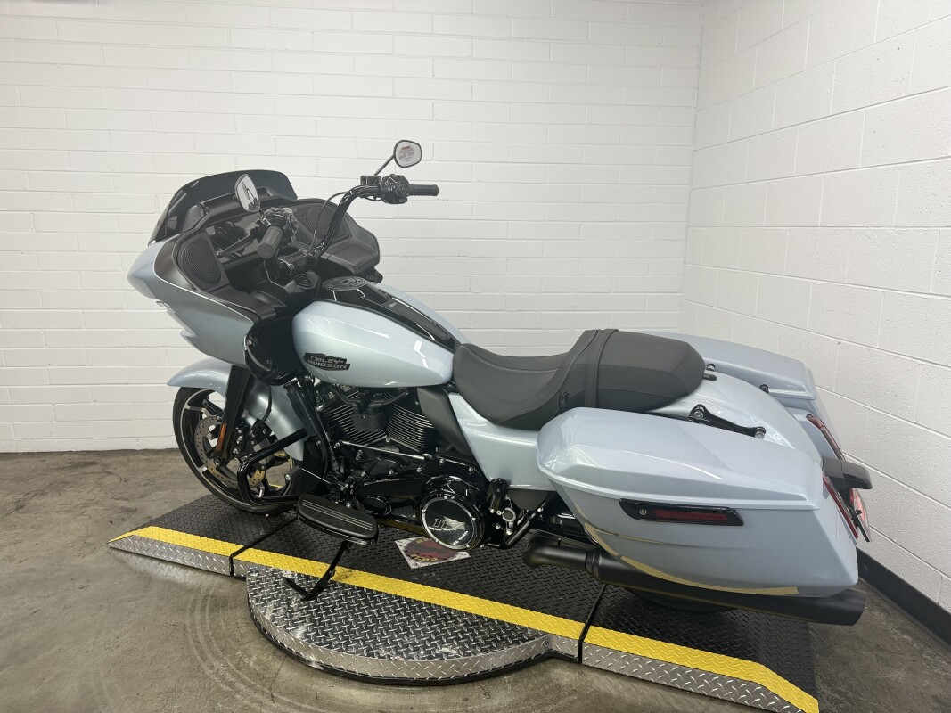 2024 Harley-Davidson Road Glide ATLAS SLV MTLIC - Photo 6