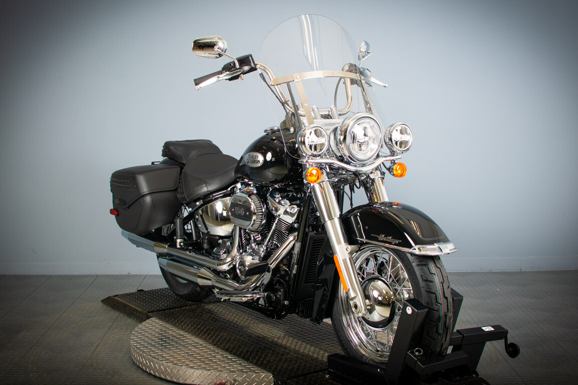 2024 Harley-Davidson Heritage Classic FLHCS - Photo 2