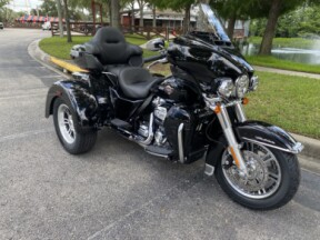 2024 Harley-Davidson<sup>®</sup> Tri Glide<sup>®</sup> Ultra thumb 3