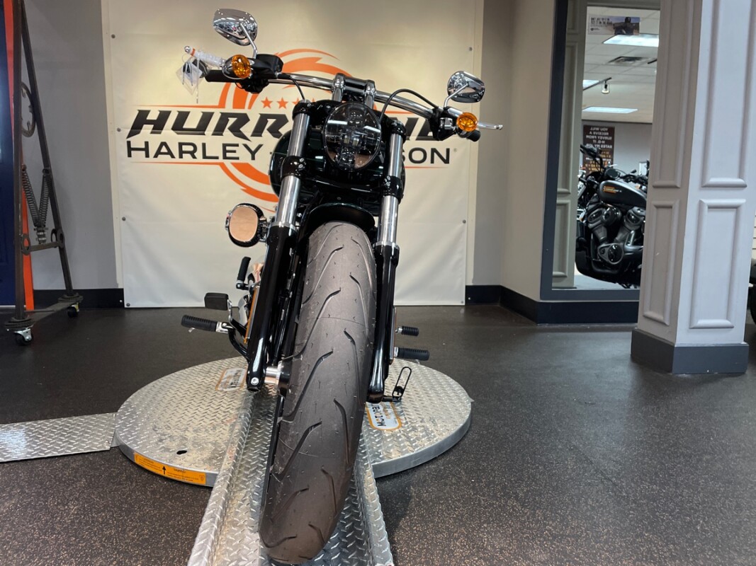2024 Harley-Davidson Breakout 117 - Photo 3