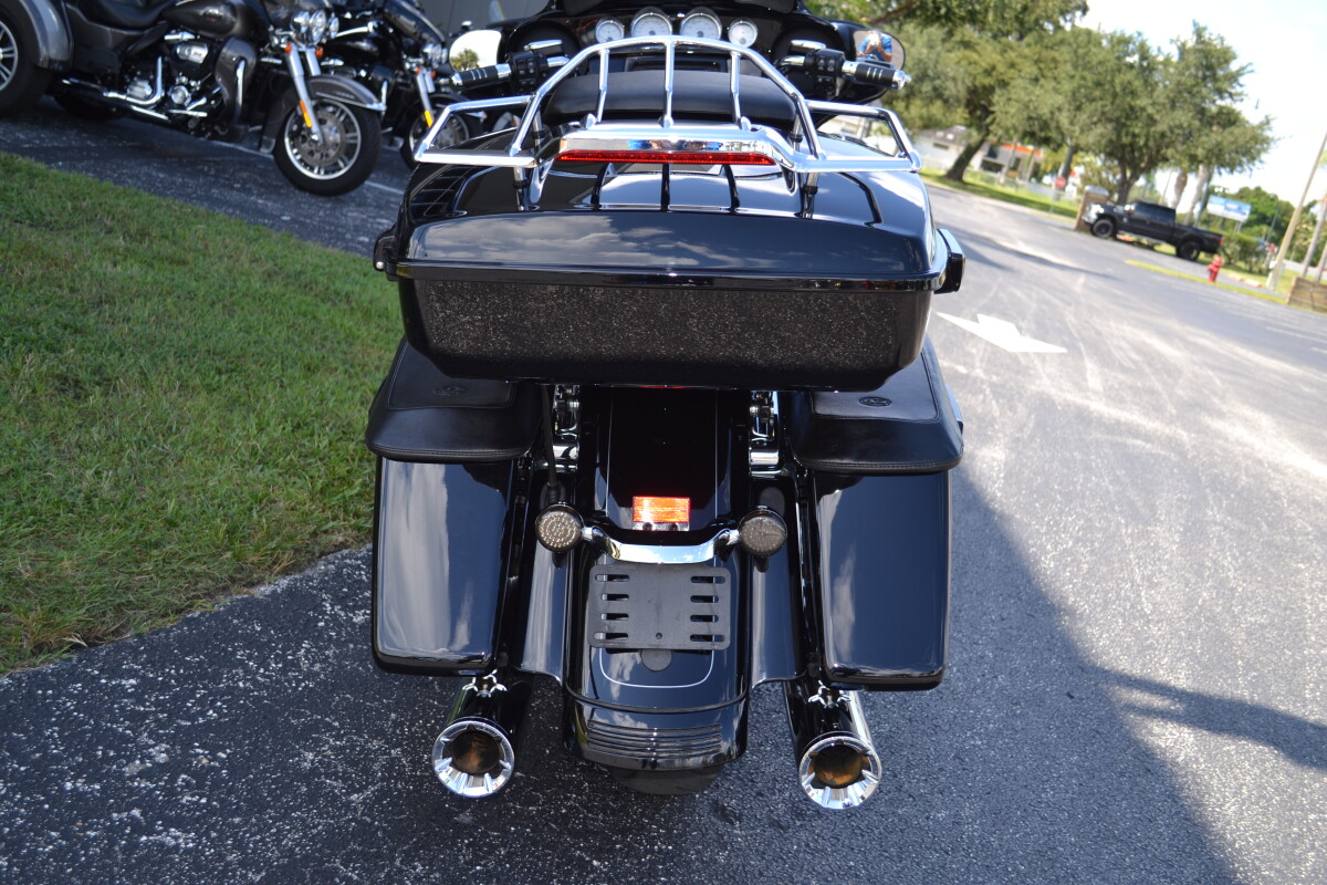 2016 Harley-Davidson Street Glide Special - FLHXS - Photo 9
